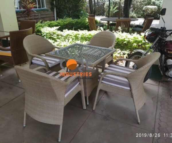 Classy out door dining set